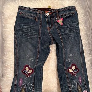 Unworn vintage 2000s y2k Dollhouse low rise flare embellished jeans, size 5/6